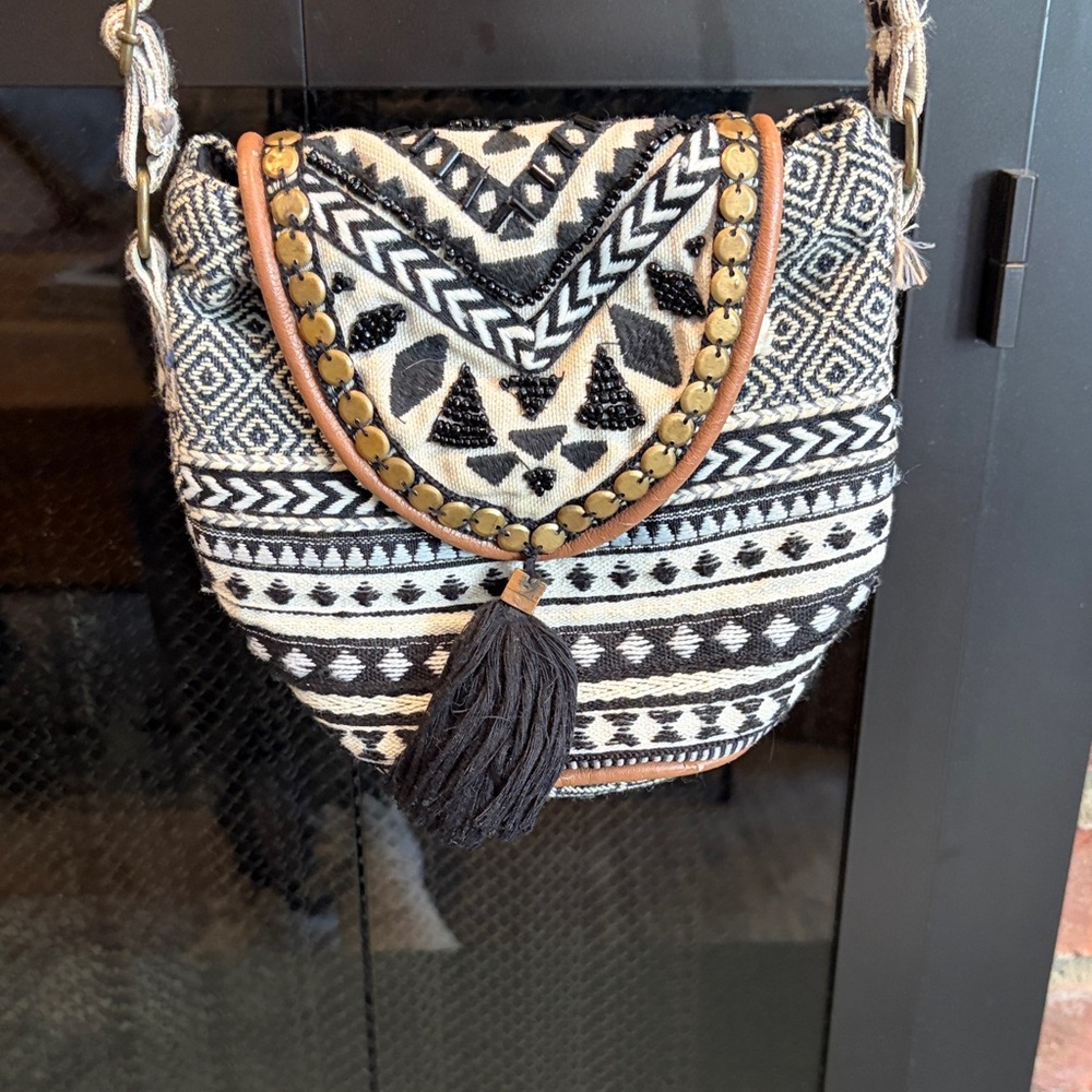 Accessorize Black And White Patterned Crossbody B… - image 2
